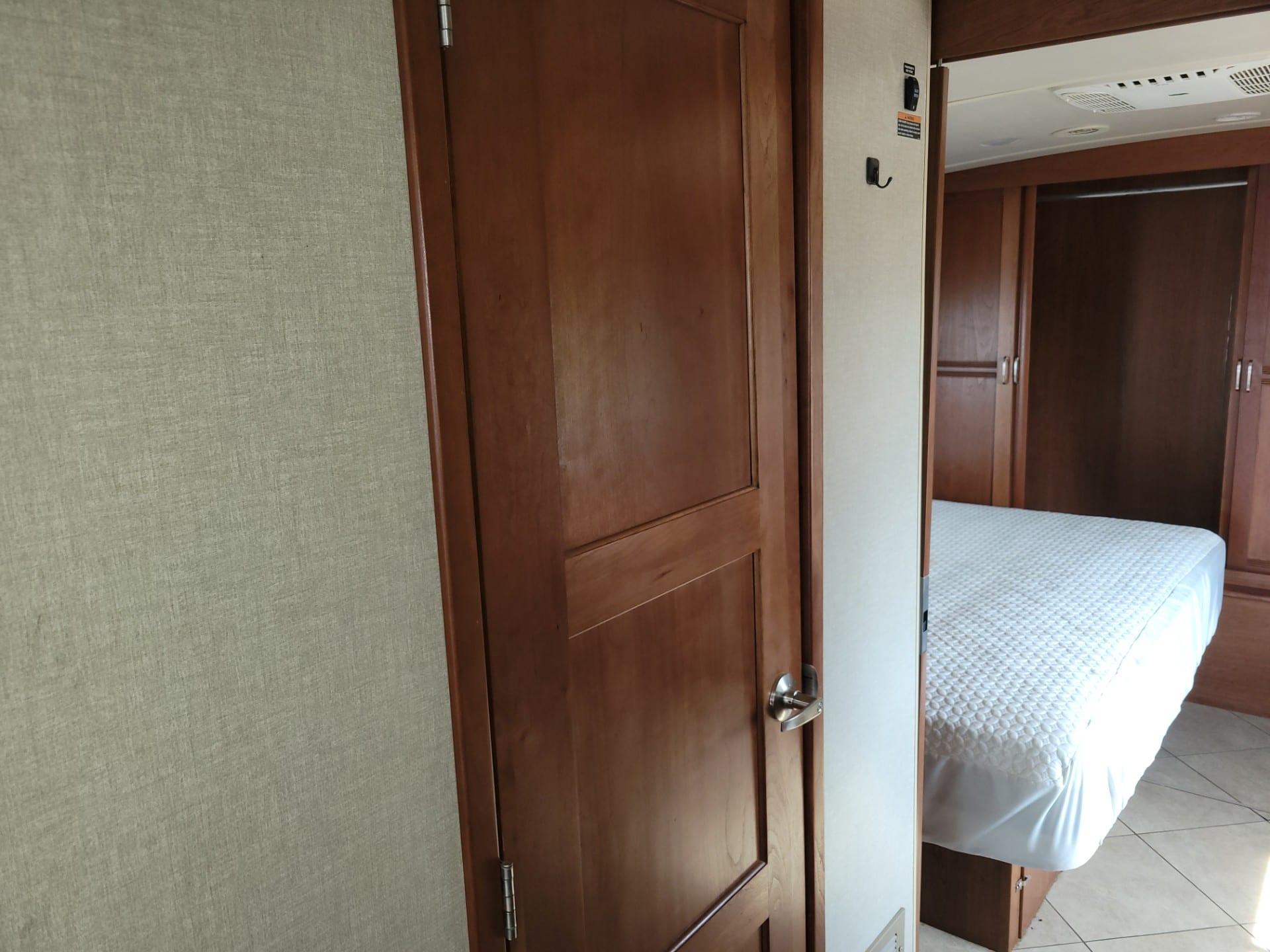 2016 Winnebago 2016 Winnebago Forza - thumbnail 41