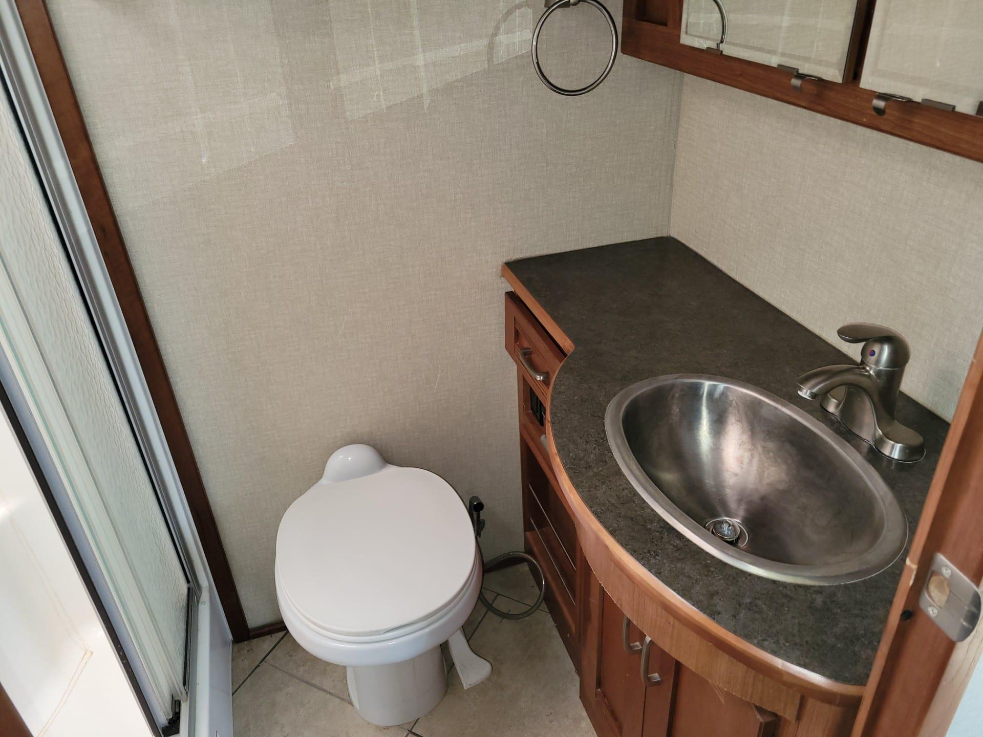 2016 Winnebago 2016 Winnebago Forza - thumbnail 42
