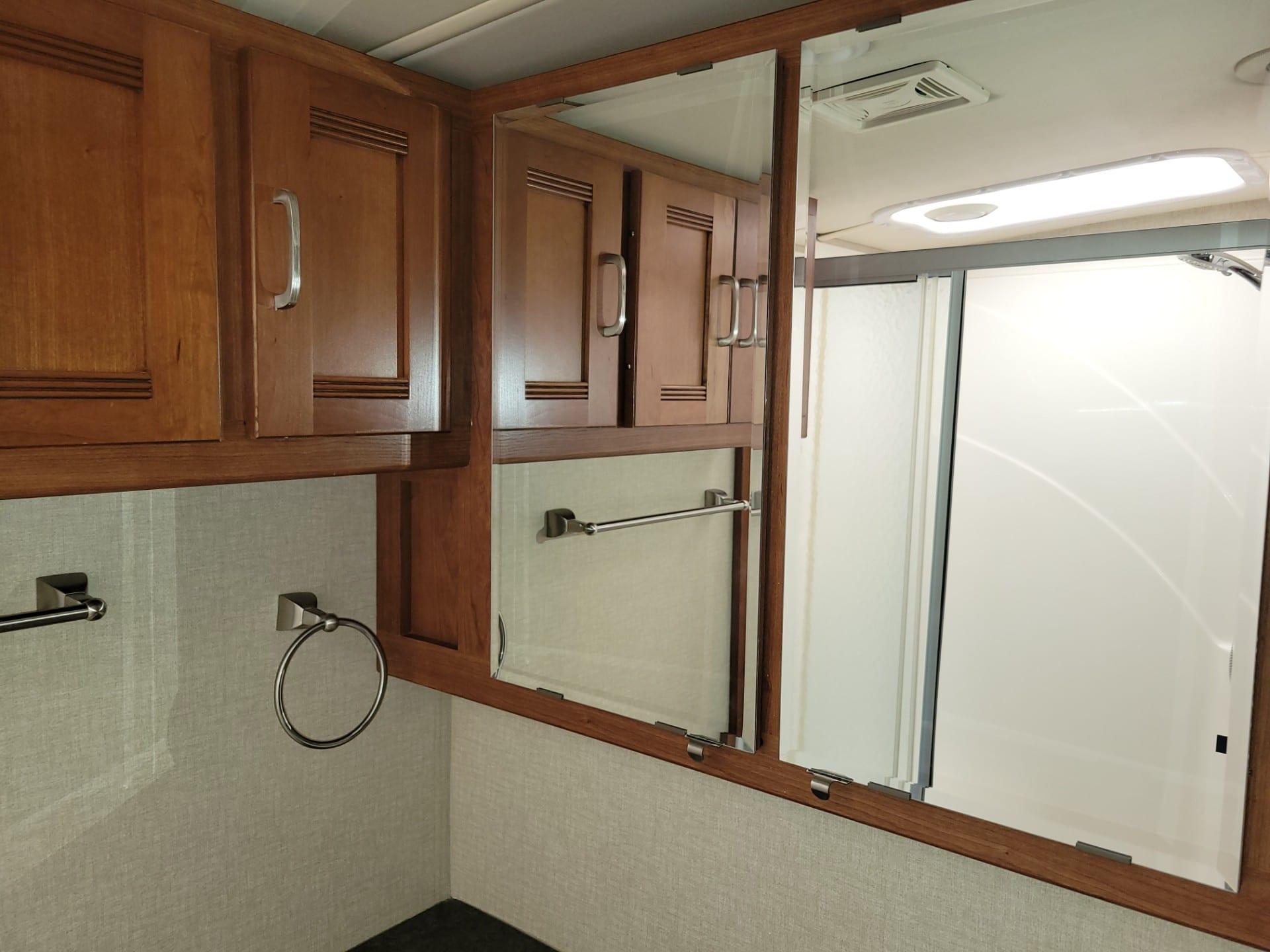 2016 Winnebago 2016 Winnebago Forza - thumbnail 44