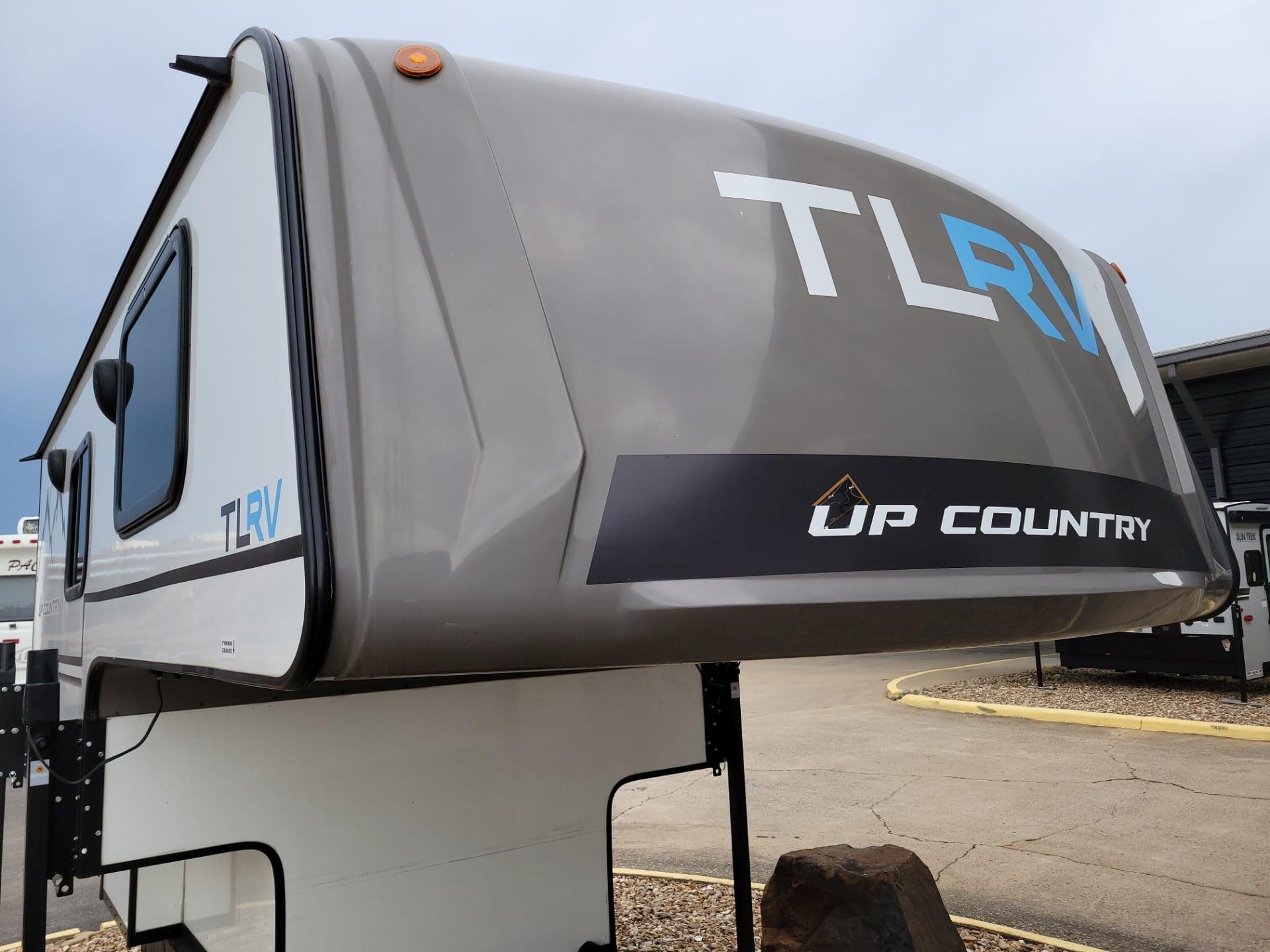 2025 Travel Lite Up Country 775U