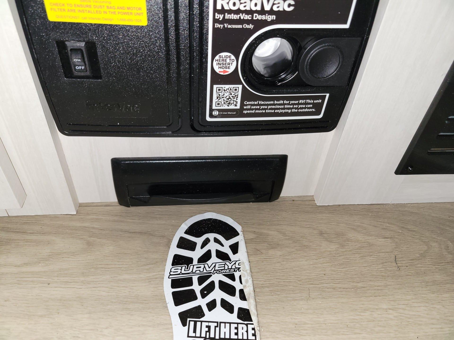 2026 Forest River 2026 Forest River Surveyor Legend - thumbnail 20