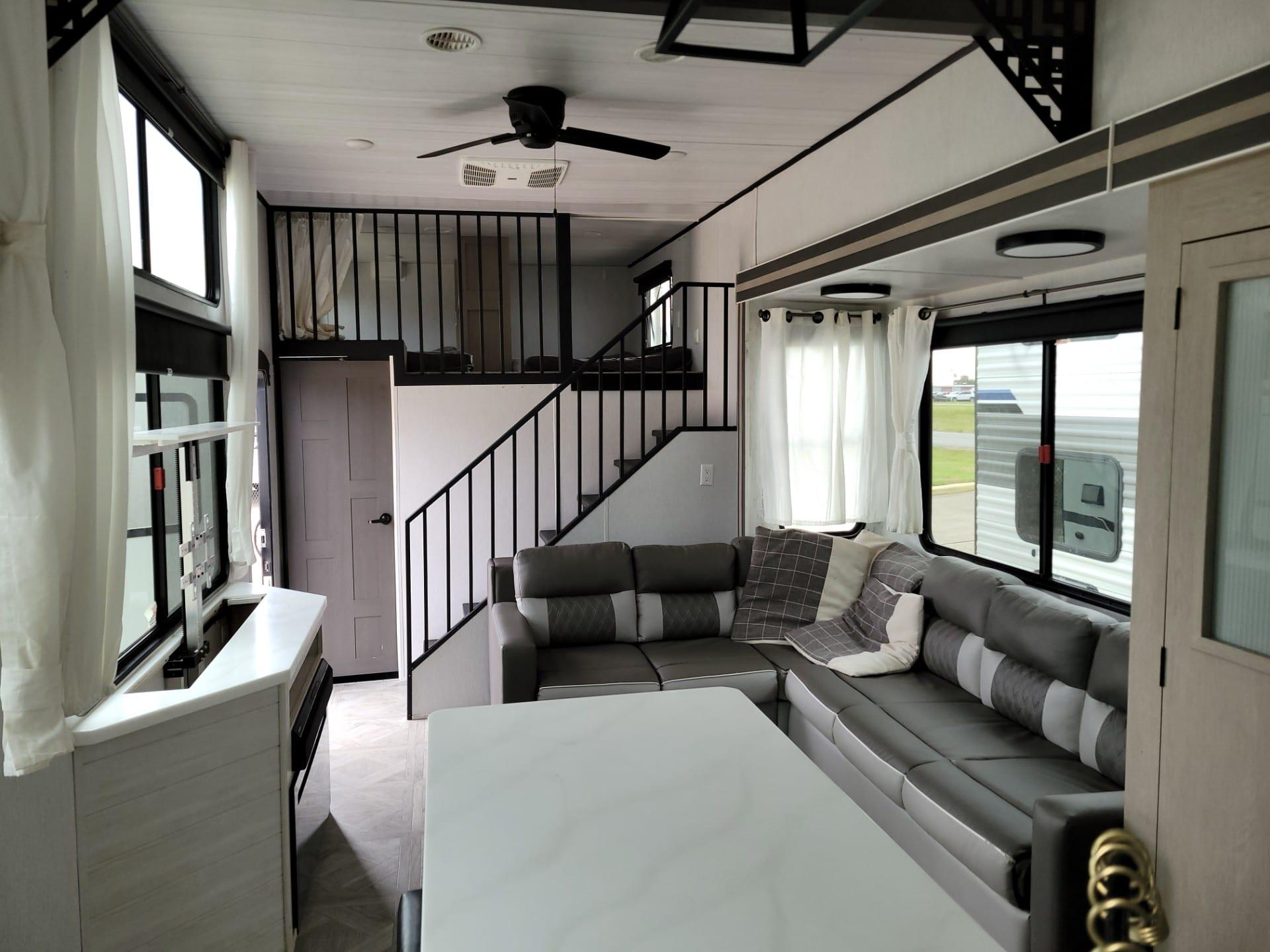 2024 Forest River 2024 Forest River Salem Grand Villa - thumbnail 11