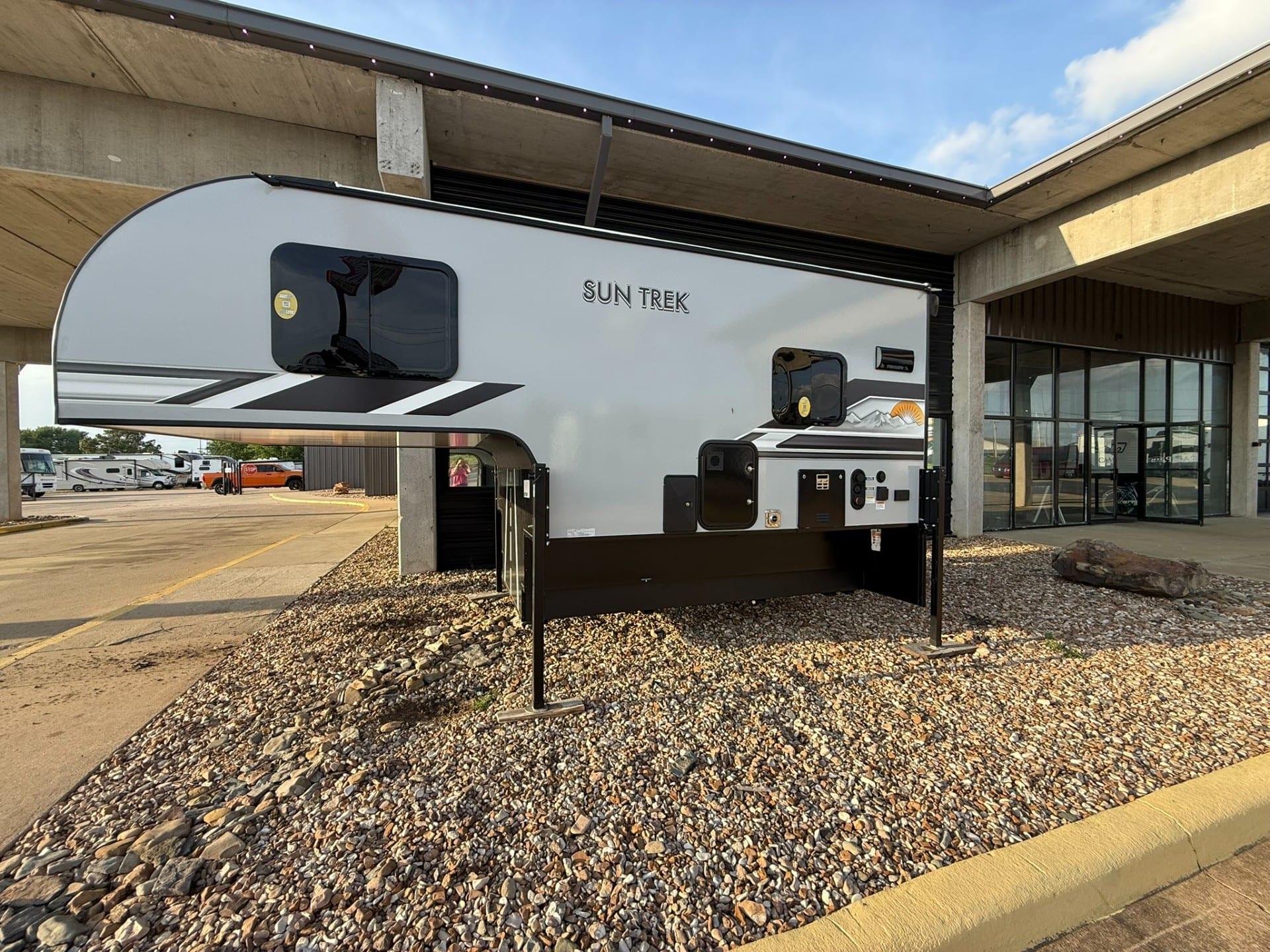 2026 Sunset Park RV Manufacturing Sun Trek 800