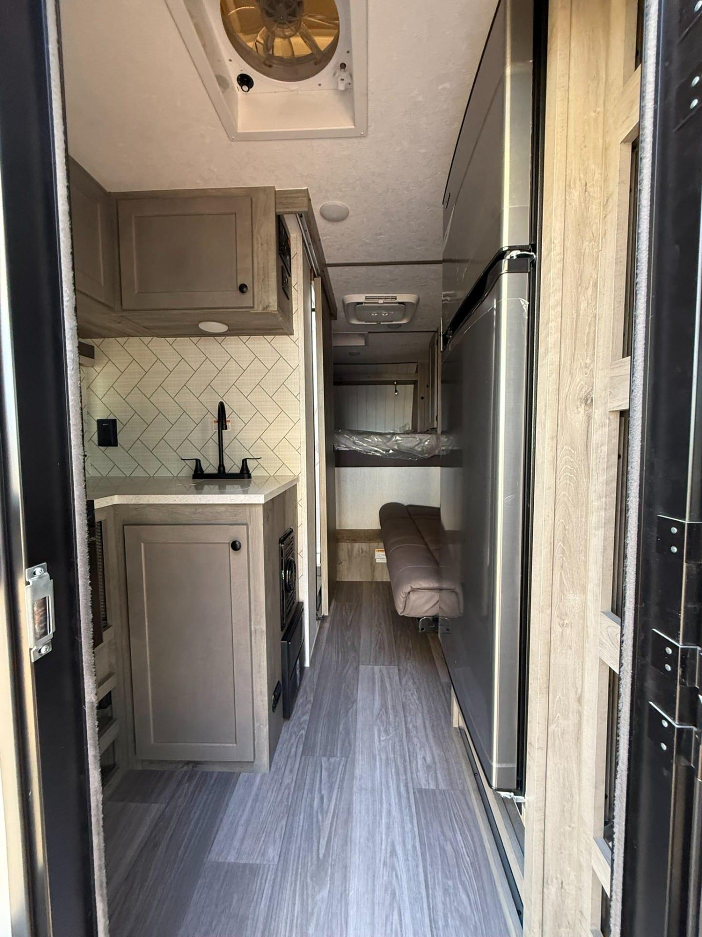 2026 Sunset Park RV Manufacturing 2026 Sunset Park RV Manufacturing Sun Trek - thumbnail 10