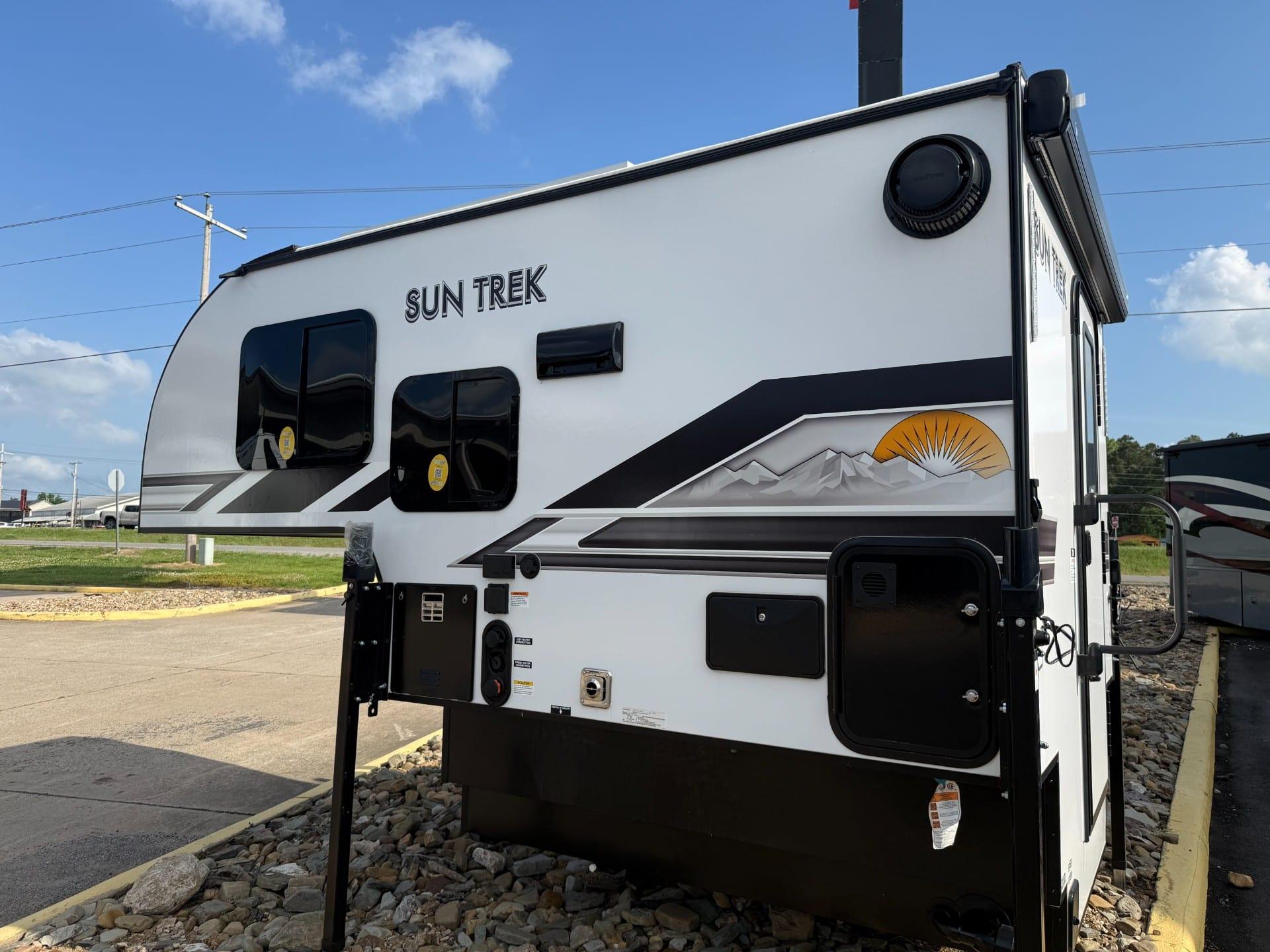 2026 Sunset Park RV Manufacturing 2026 Sunset Park RV Manufacturing Sun Trek - thumbnail 4