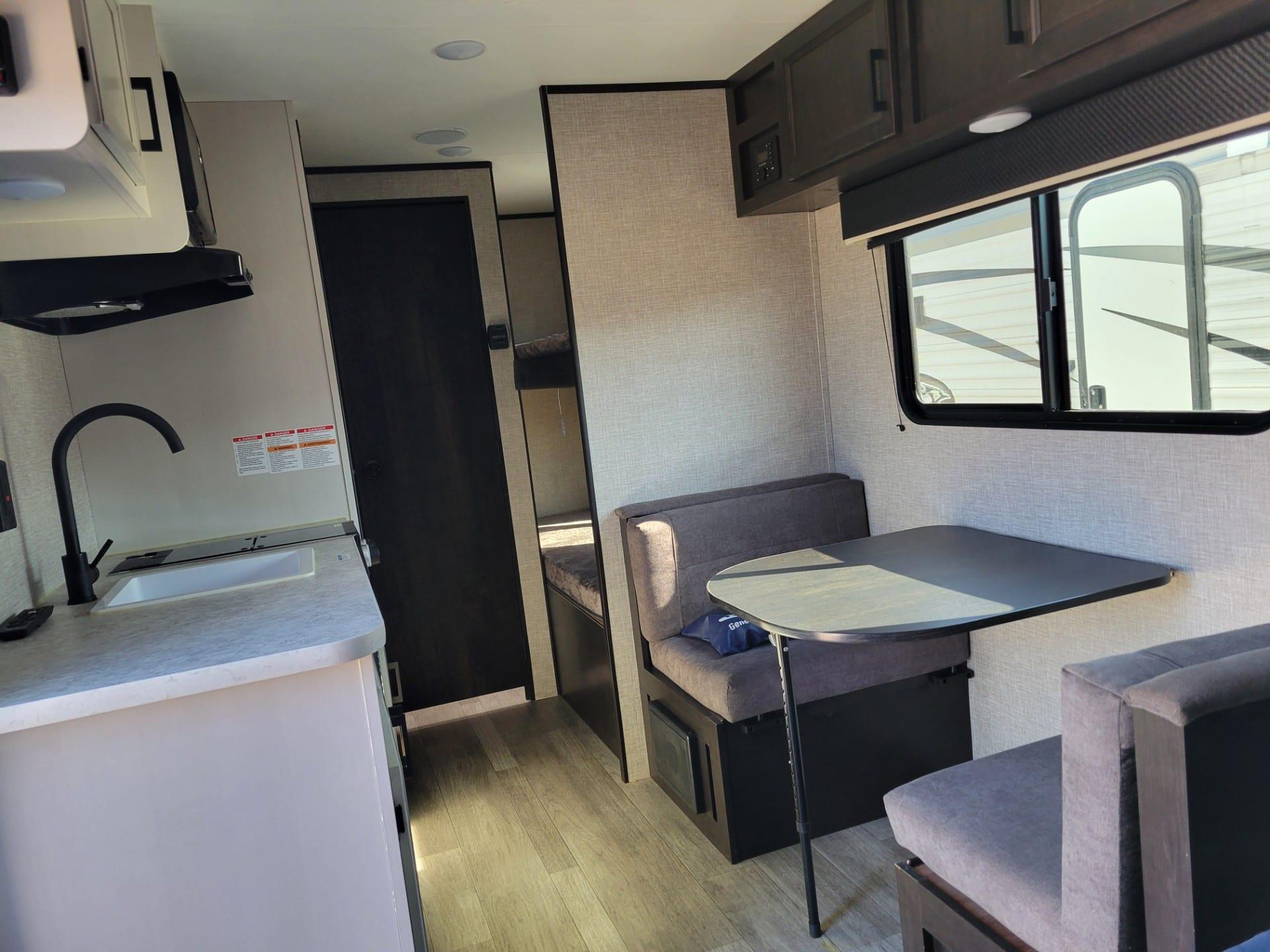 2022 Jayco 2022 Jayco Jay Flight SLX 7 - thumbnail 9