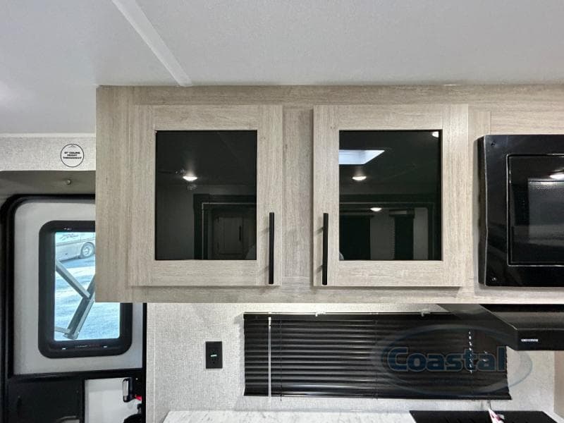 2026 East To West 2026 East To West Della Terra - thumbnail 19