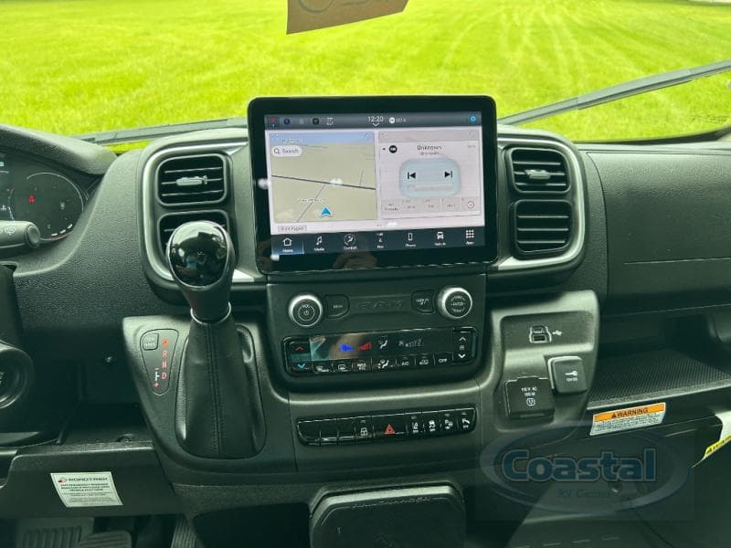 2025 Roadtrek 2025 Roadtrek Play - thumbnail 25