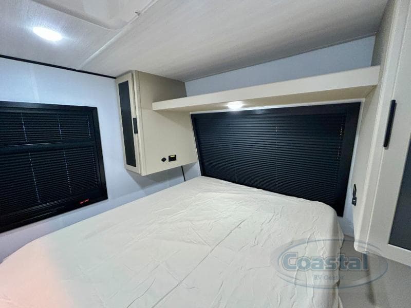 2026 Keystone 2026 Keystone Walkabout - thumbnail 27