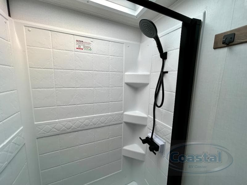 2026 Keystone 2026 Keystone Walkabout - thumbnail 34