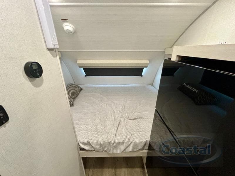 2025 Forest River 2025 Forest River R-Pod - thumbnail 14