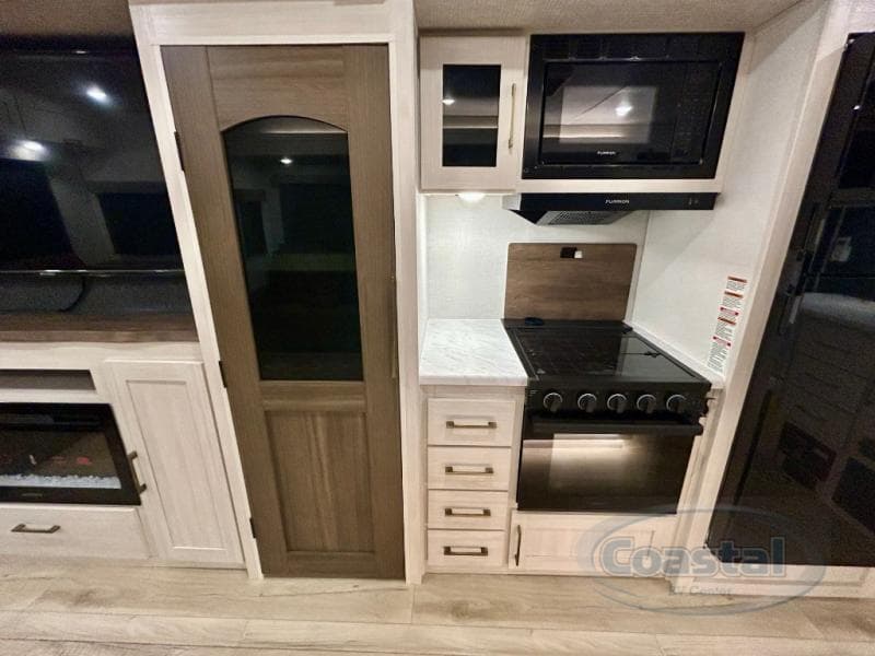 2026 Forest River 2026 Forest River Grand Surveyor - thumbnail 14