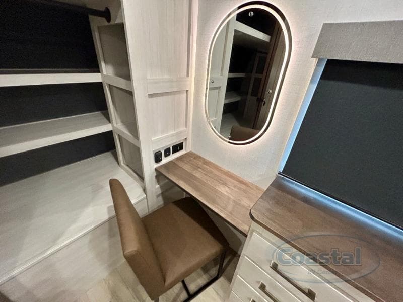 2026 Forest River 2026 Forest River Grand Surveyor - thumbnail 27