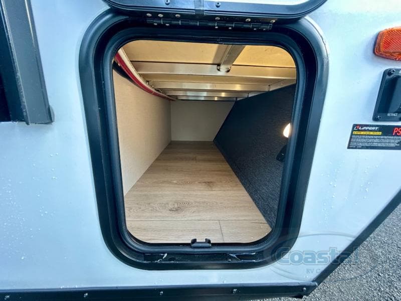 2026 Forest River 2026 Forest River Grand Surveyor - thumbnail 42