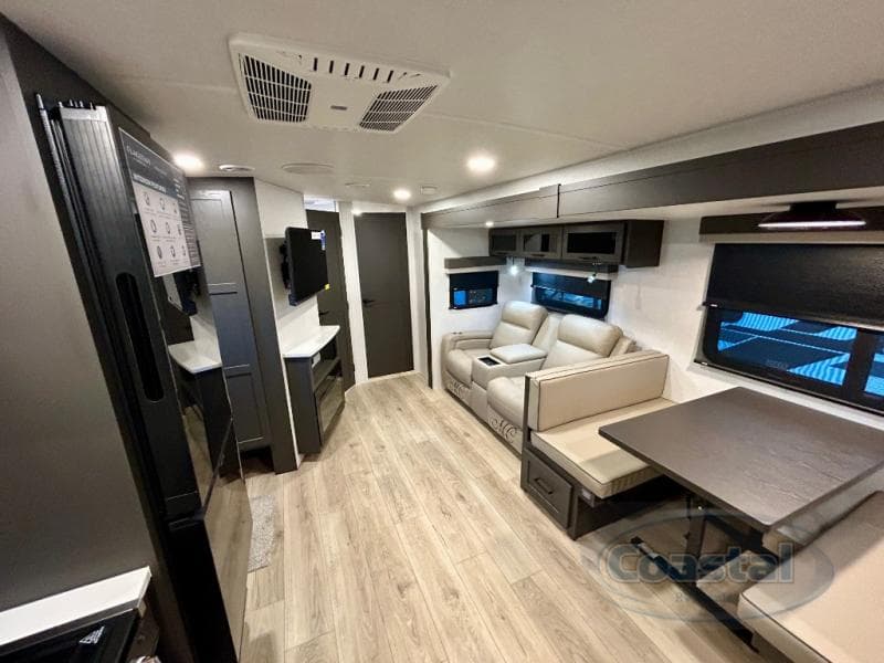 2026 Forest River 2026 Forest River Flagstaff Super Lite - thumbnail 6