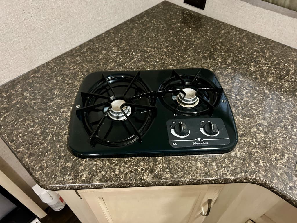 2018 Winnebago 2018 Winnebago Minnie Drop - thumbnail 11