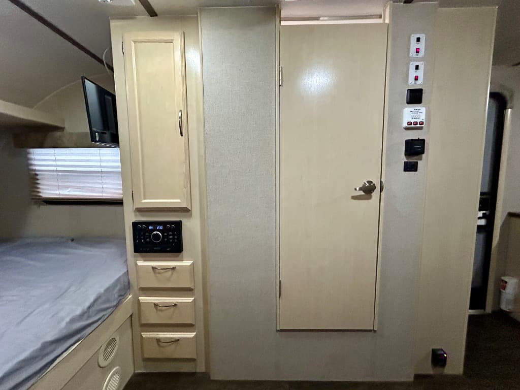 2018 Winnebago 2018 Winnebago Minnie Drop - thumbnail 18