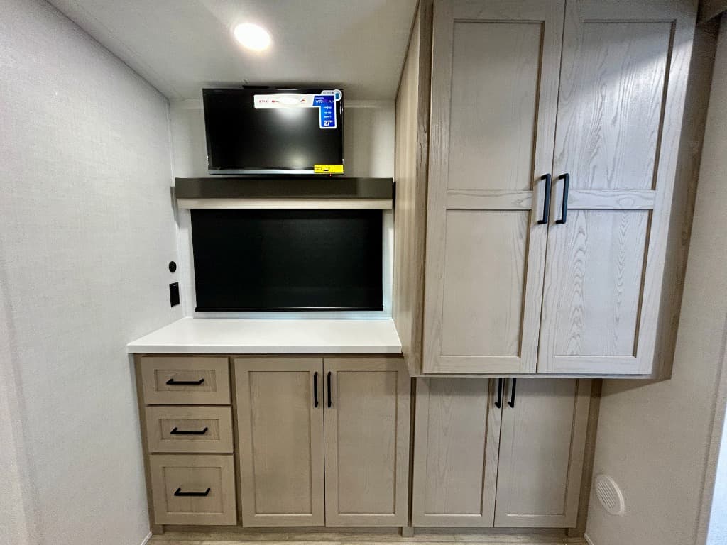 2026 Forest River 2026 Forest River Flagstaff Micro Lite - thumbnail 25