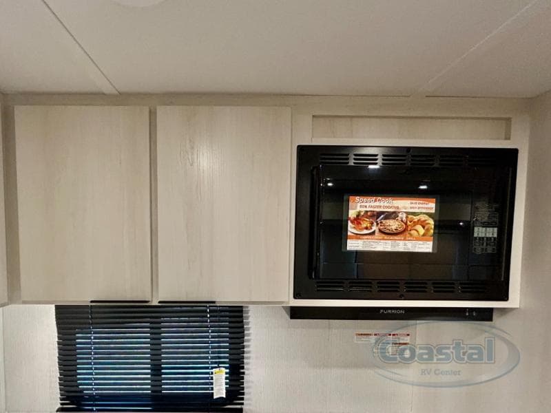 2026 Winnebago 2026 Winnebago Access - thumbnail 16