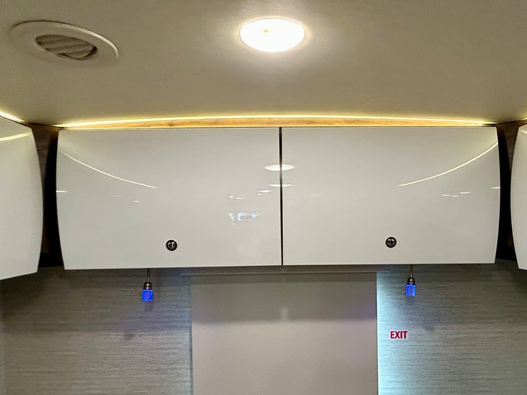 2022 Winnebago 2022 Winnebago View - thumbnail 18