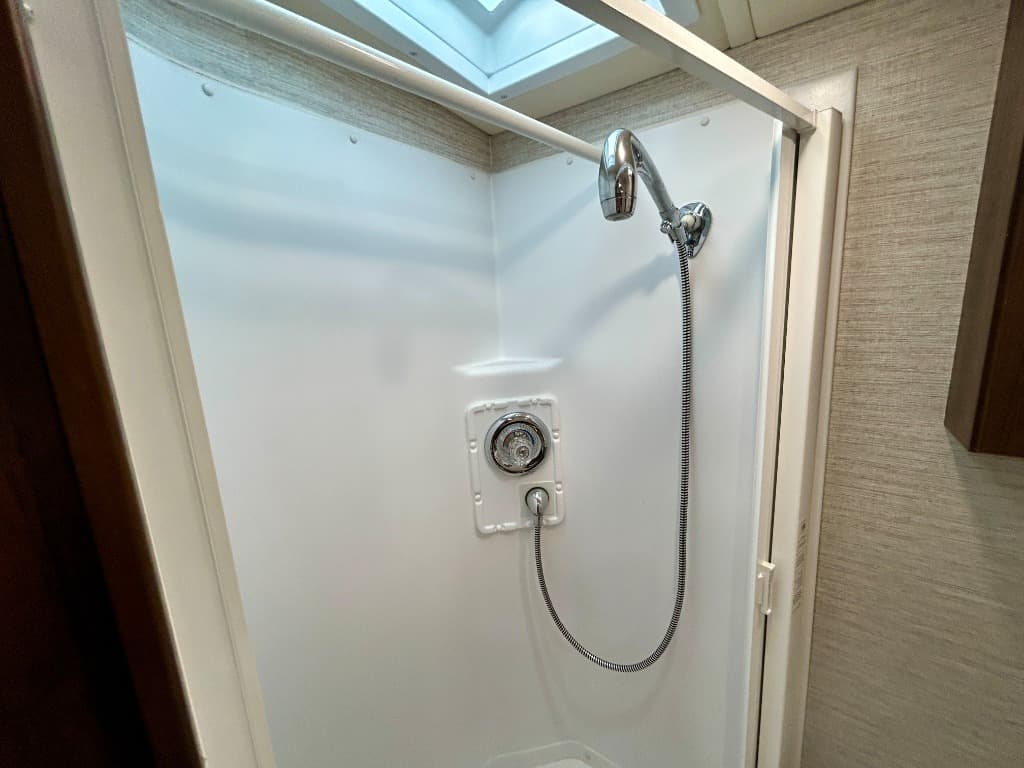 2022 Winnebago 2022 Winnebago View - thumbnail 22