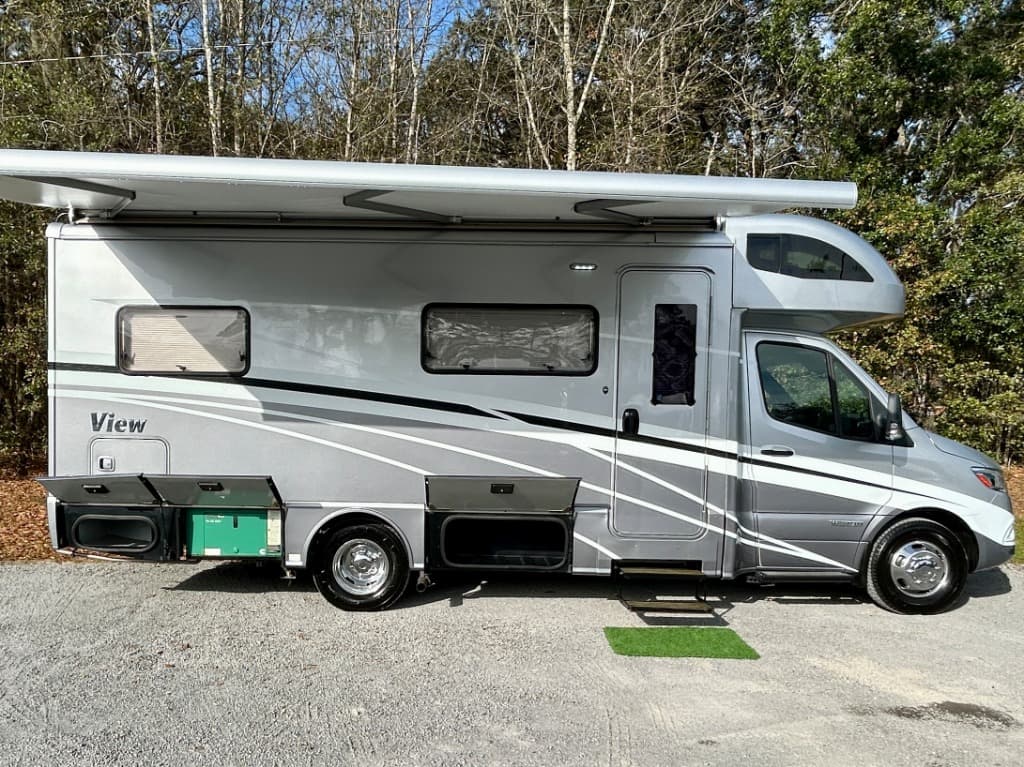 2022 Winnebago 2022 Winnebago View - thumbnail 41