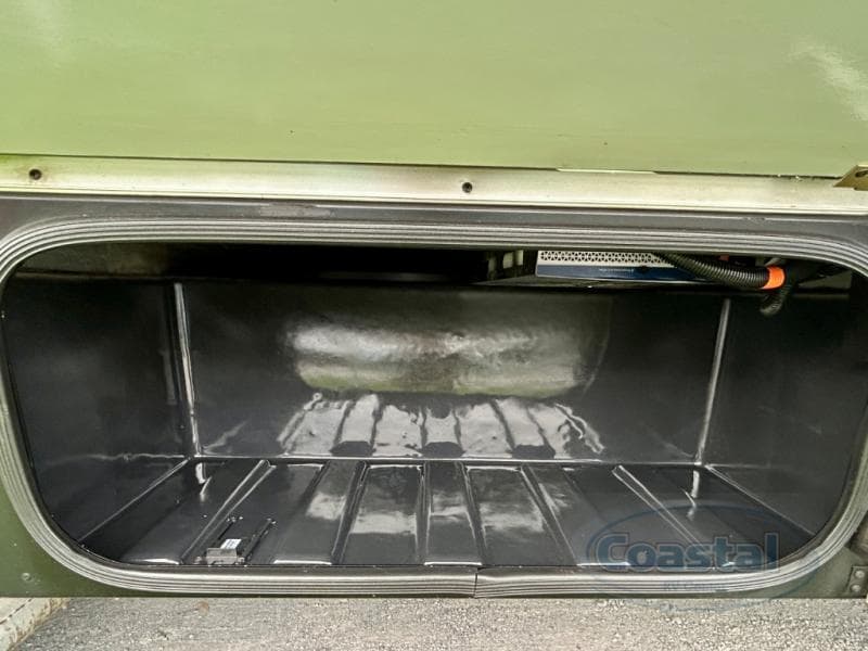 2021 Winnebago 2021 Winnebago Navion - thumbnail 43