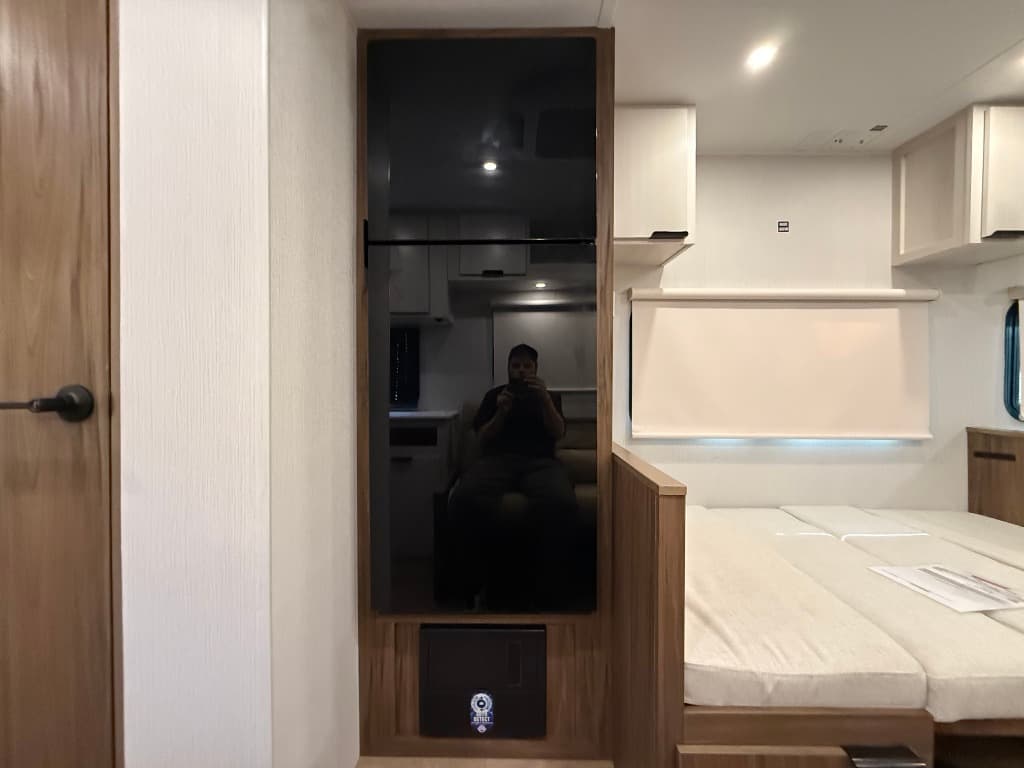 2026 Winnebago 2026 Winnebago Access - thumbnail 21