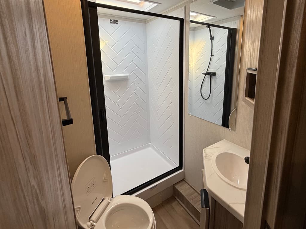 2026 Winnebago 2026 Winnebago Access - thumbnail 14