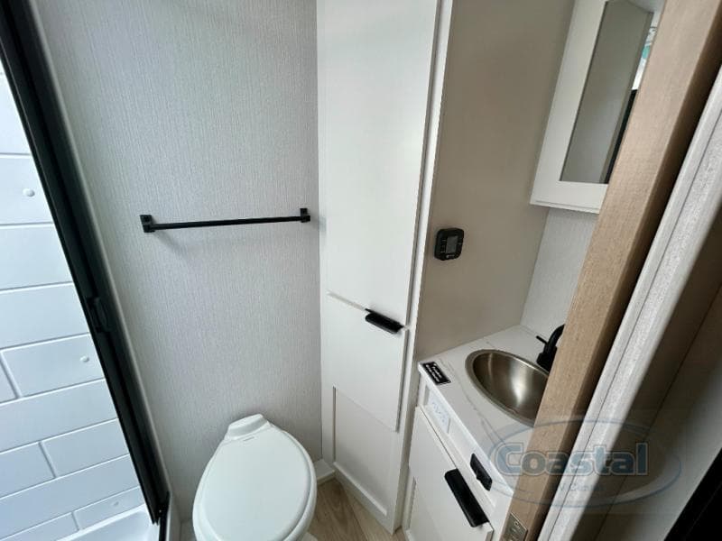 2026 Winnebago 2026 Winnebago Micro Minnie - thumbnail 20