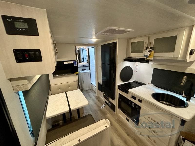 2026 Forest River 2026 Forest River R-Pod - thumbnail 3