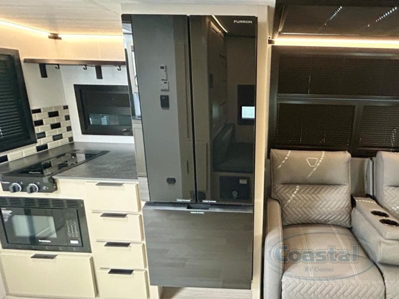 2026 Keystone 2026 Keystone Walkabout - thumbnail 13