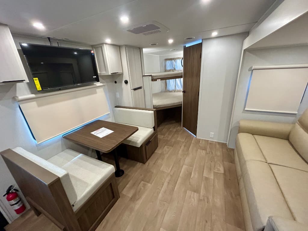 2026 Winnebago 2026 Winnebago Access - thumbnail 6