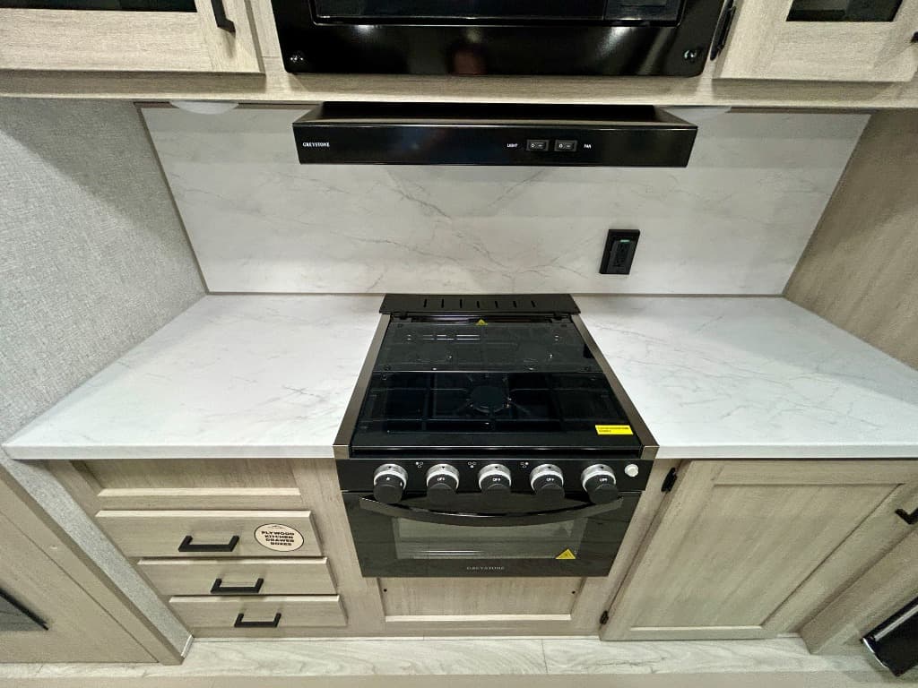 2026 East To West 2026 East To West Della Terra - thumbnail 15