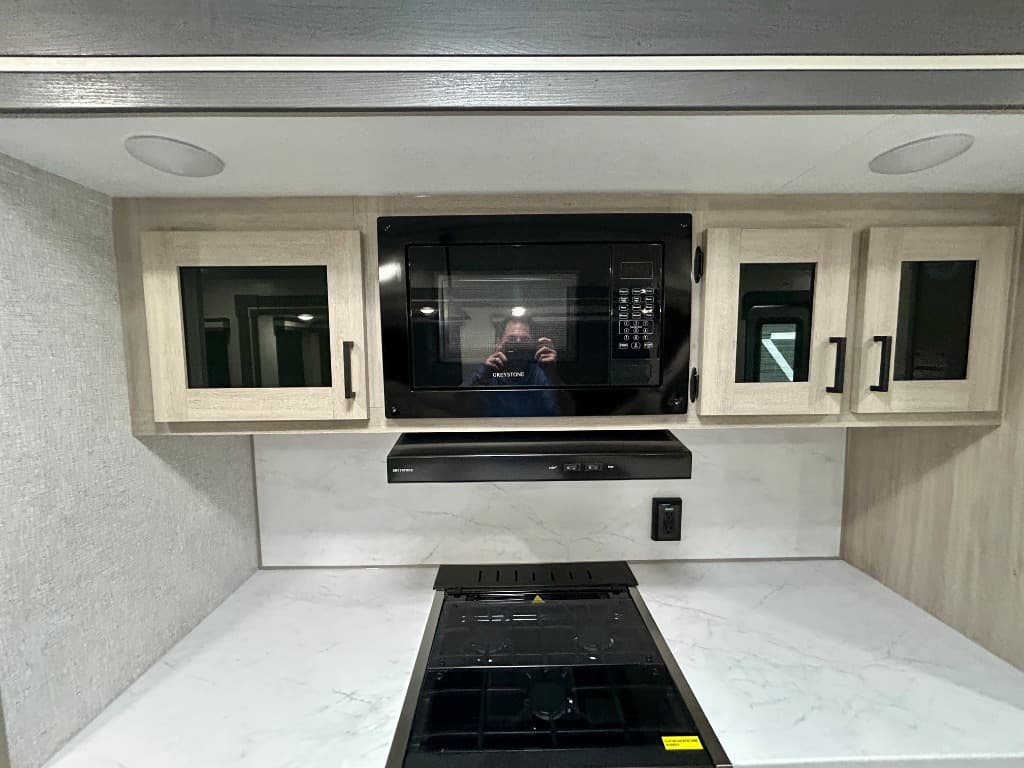 2026 East To West 2026 East To West Della Terra - thumbnail 16