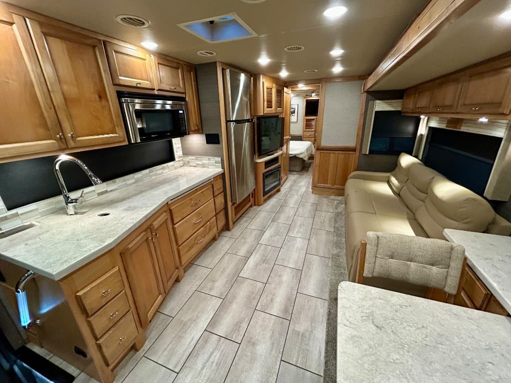 2022 Tiffin 2022 Tiffin Open Road Allegro - thumbnail 4