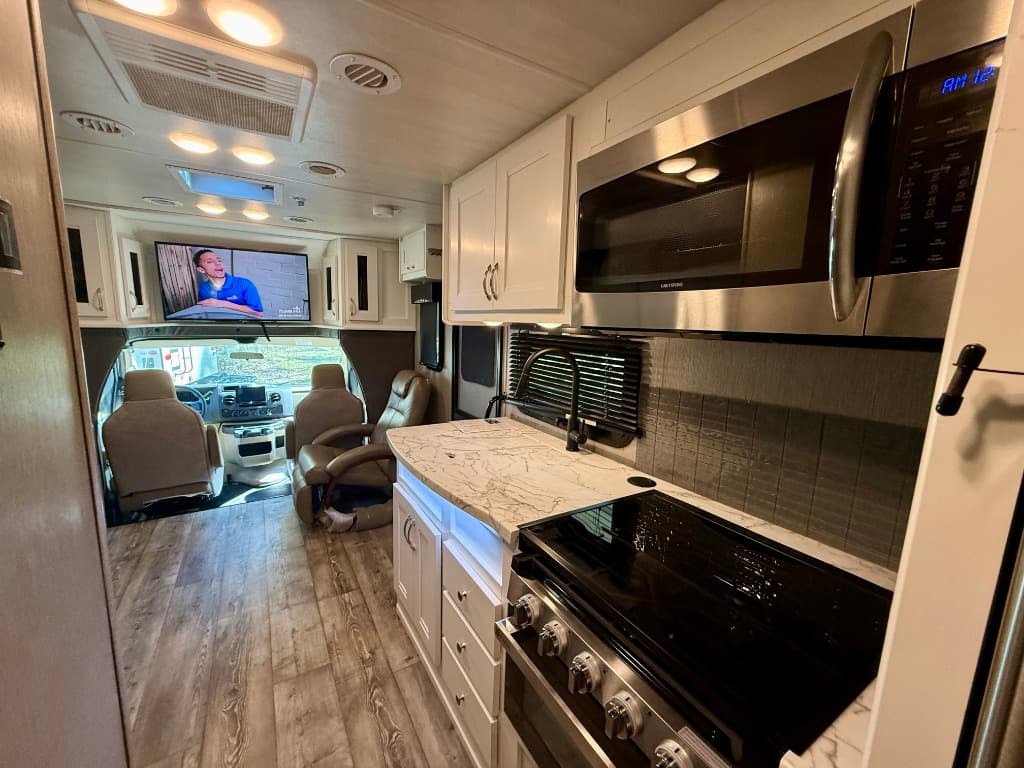 2023 NeXus RV 2023 NeXus RV Viper - thumbnail 8