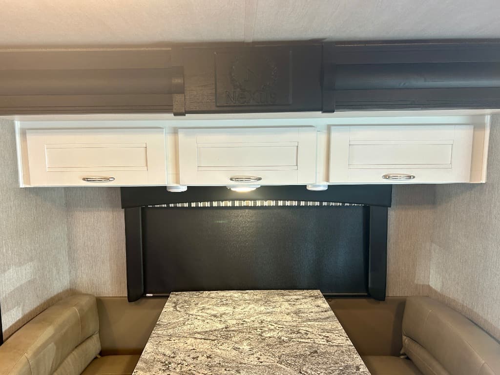 2023 NeXus RV 2023 NeXus RV Viper - thumbnail 10