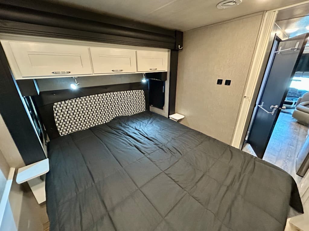 2023 NeXus RV 2023 NeXus RV Viper - thumbnail 18