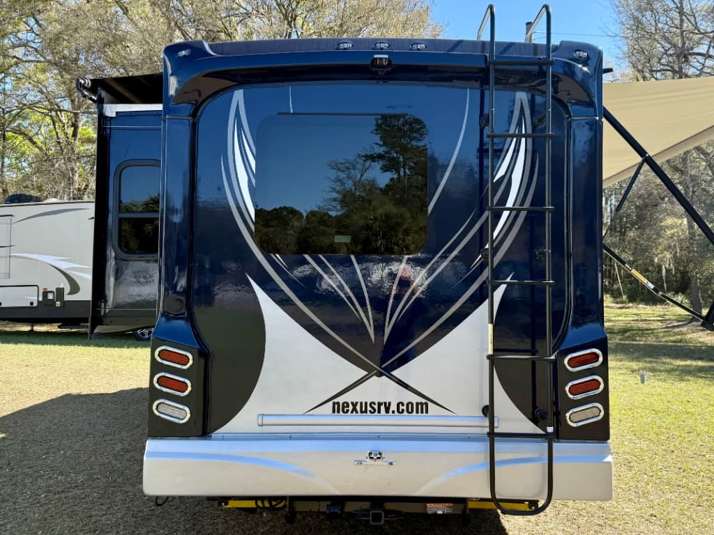 2023 NeXus RV 2023 NeXus RV Viper - thumbnail 50