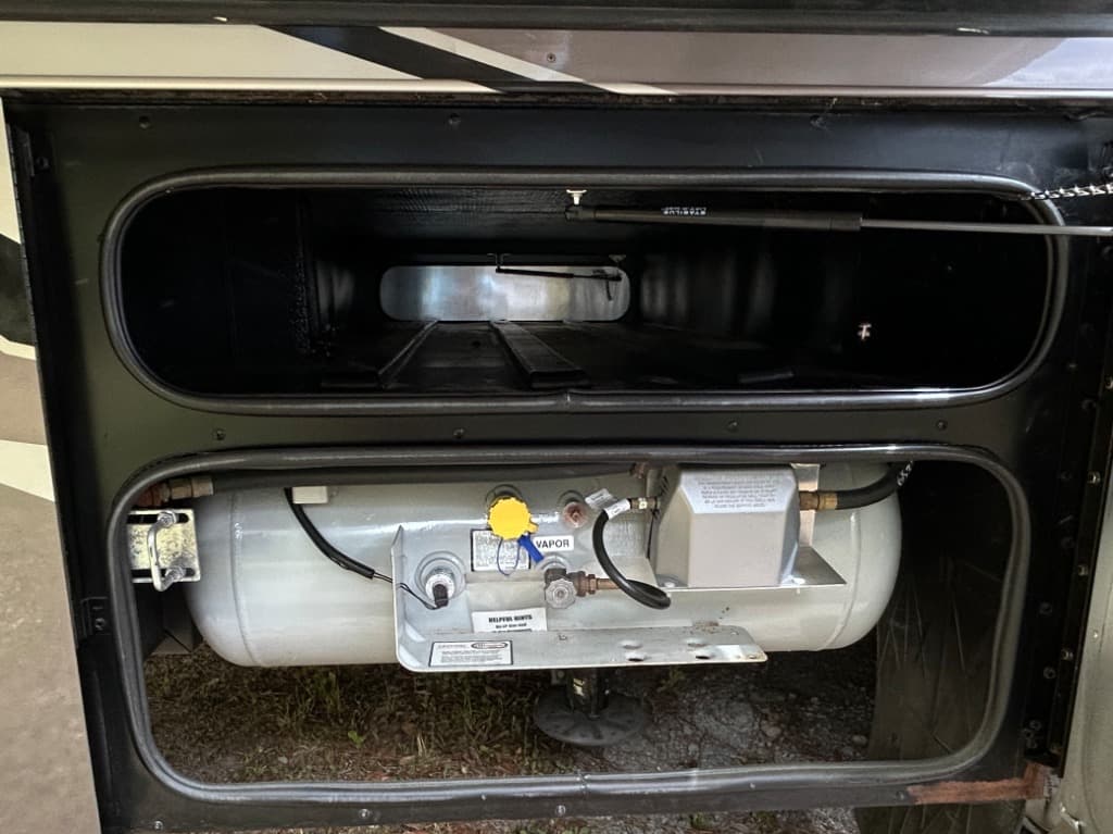 2022 Tiffin 2022 Tiffin Open Road Allegro - thumbnail 58