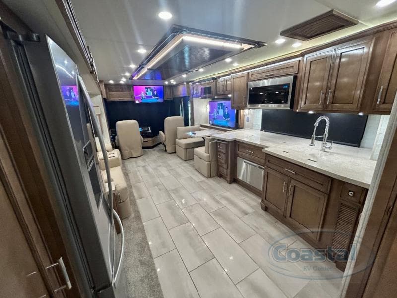 2023 Newmar 2023 Newmar Ventana - thumbnail 5