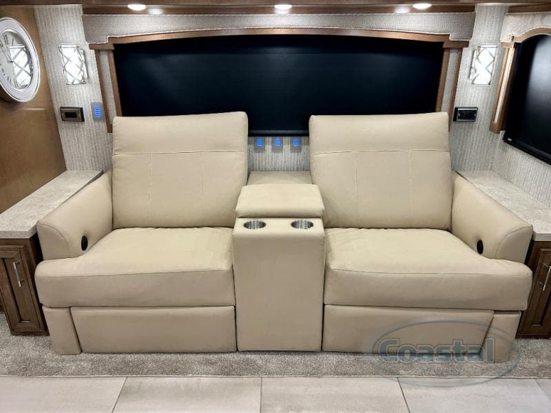 2023 Newmar 2023 Newmar Ventana - thumbnail 8