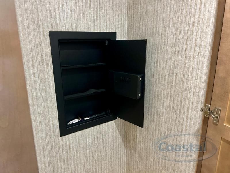 2023 Newmar 2023 Newmar Ventana - thumbnail 41