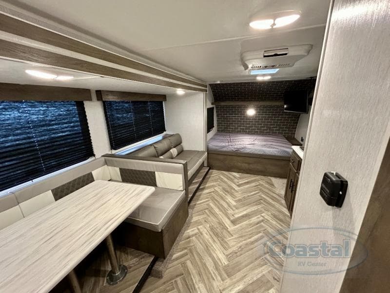 2022 Forest River 2022 Forest River Salem FSX - thumbnail 5