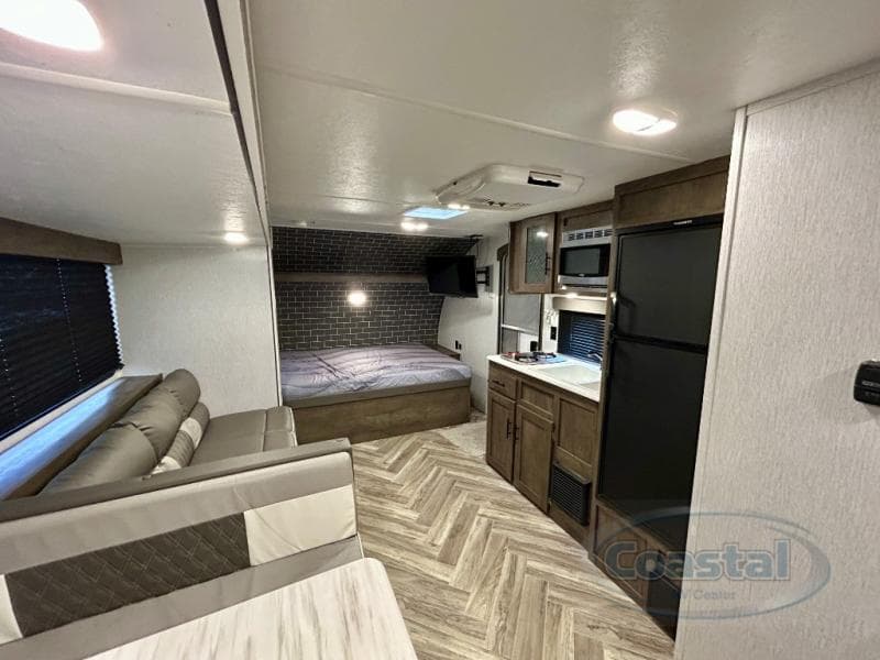 2022 Forest River 2022 Forest River Salem FSX - thumbnail 6