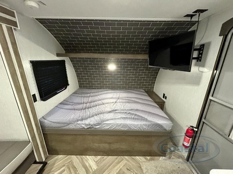 2022 Forest River 2022 Forest River Salem FSX - thumbnail 17