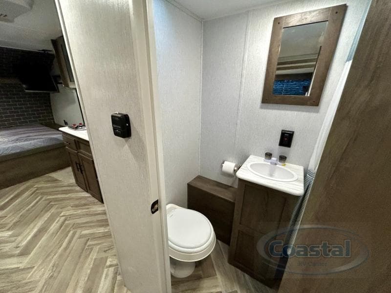 2022 Forest River 2022 Forest River Salem FSX - thumbnail 20