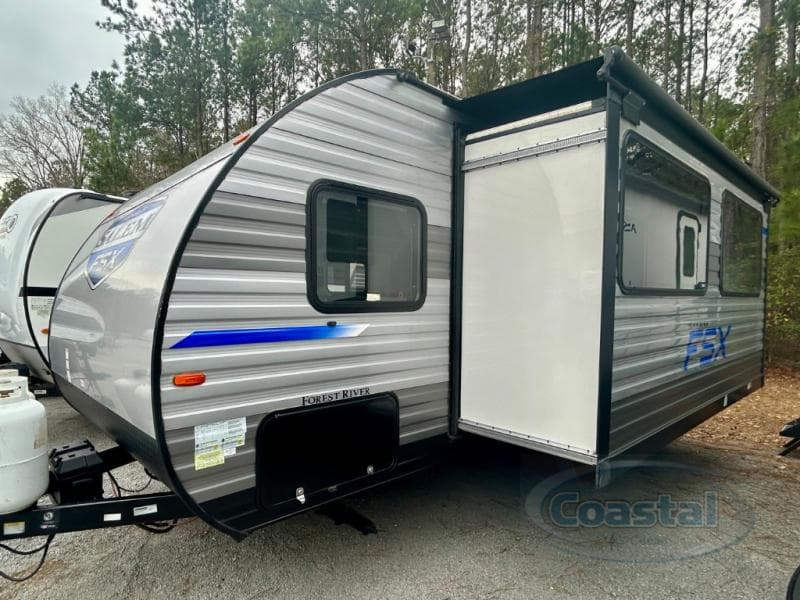 2022 Forest River 2022 Forest River Salem FSX - thumbnail 30