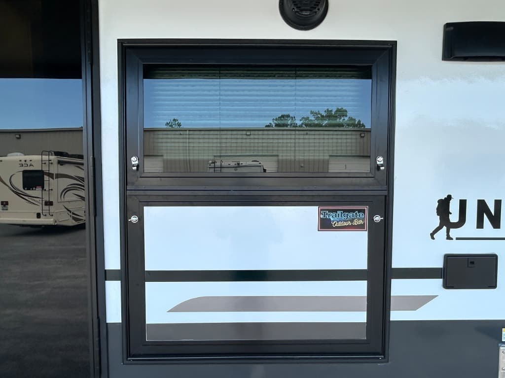 2027 Forest River 2027 Forest River R-Pod Un-Mapped - thumbnail 35